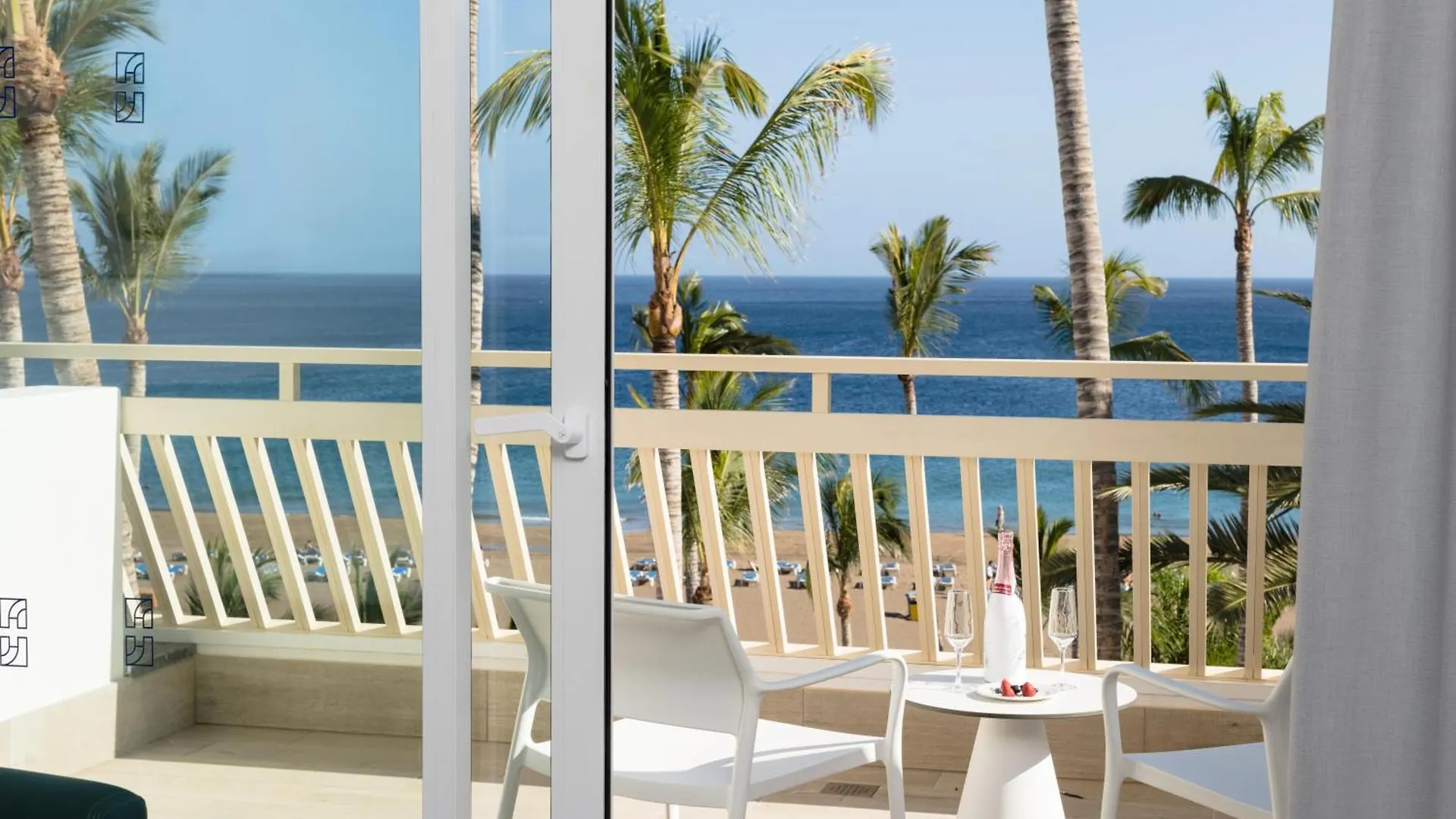 Plus Fariones Suite Hotel Puerto del Carmen