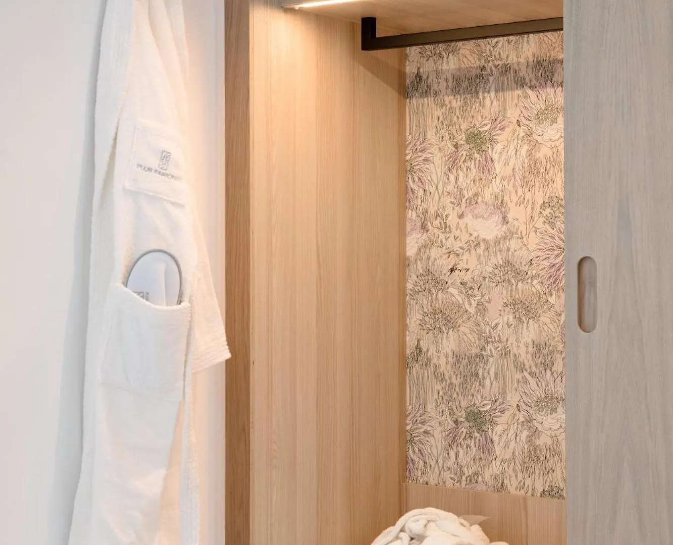 Plus Fariones Suite Hotel بويرتو ذيل كارمين