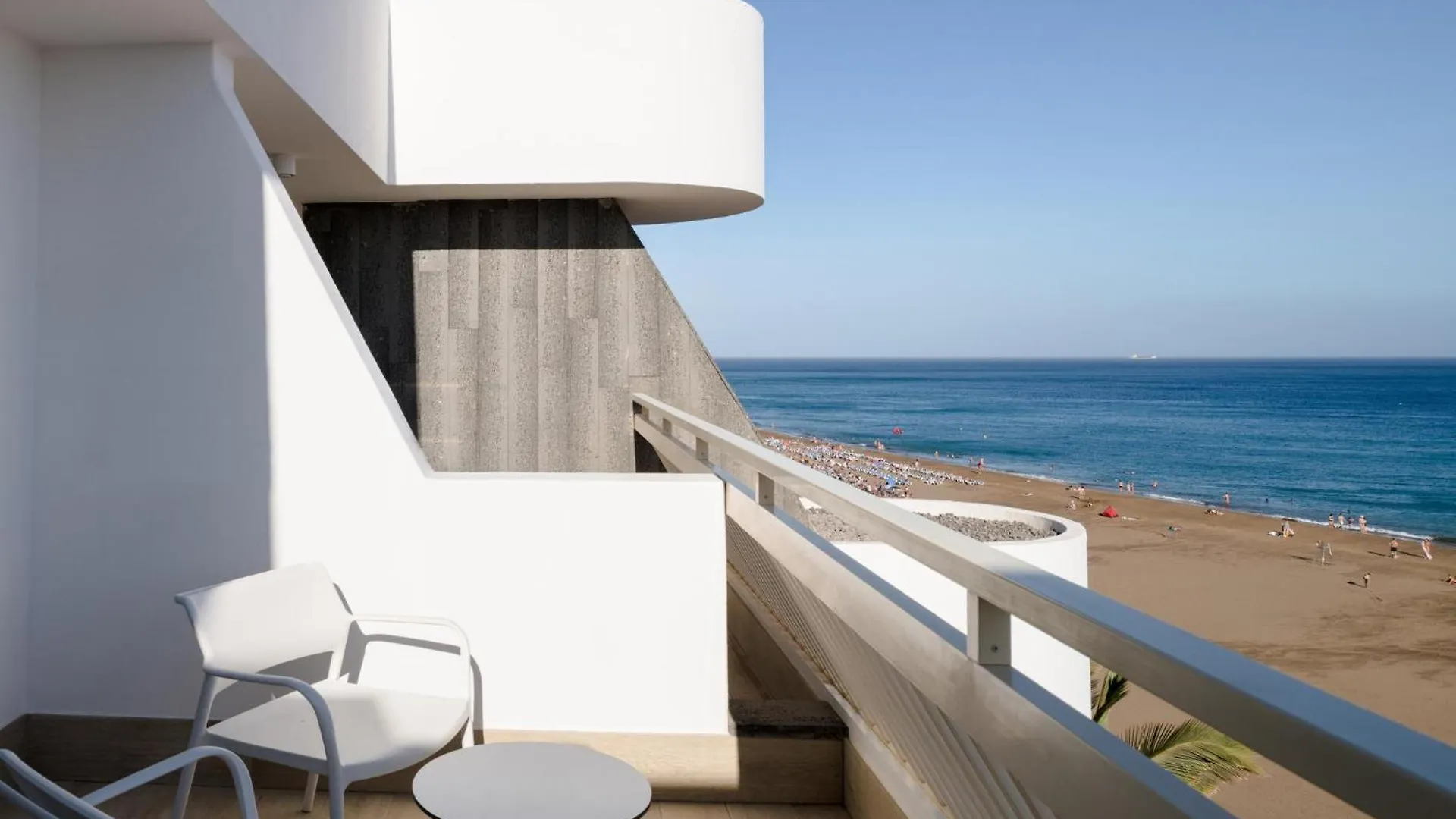 Suite Hotel Fariones Puerto del Carmen  4*, Puerto del Carmen (Lanzarote)