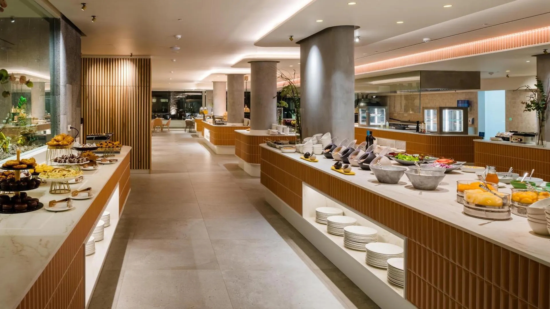 פוארטו דל כרמן Plus Fariones Suite Hotel  פוארטו דל כרמן