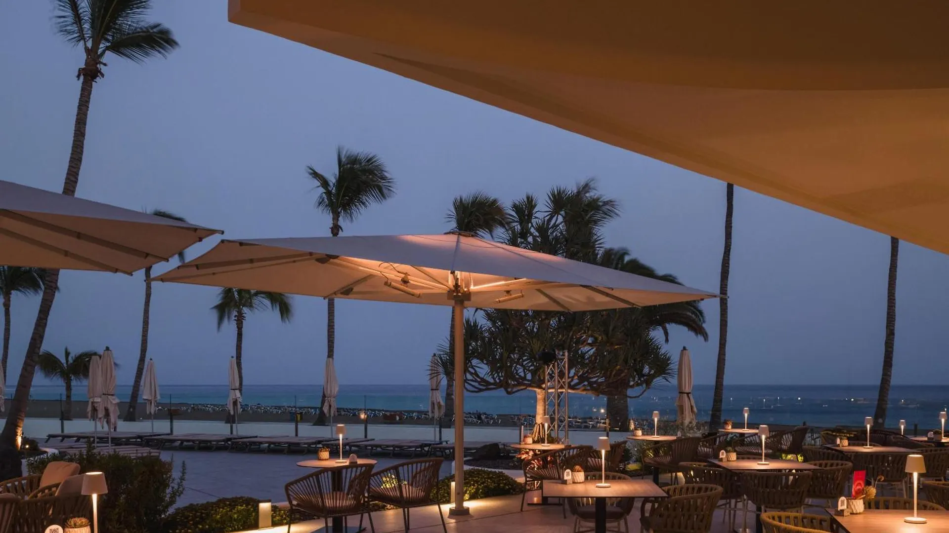 Plus Fariones Suite Hotel Puerto del Carmen  4*, Puerto del Carmen (Lanzarote) İspanya
